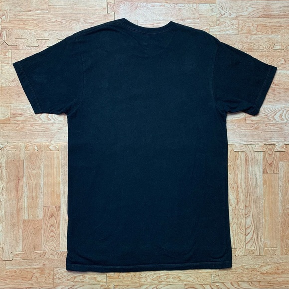 Paramore T-Shirt Size Medium Star-Tee Apparel Band Static Graphic Monuments Rare - Picture 8 of 8